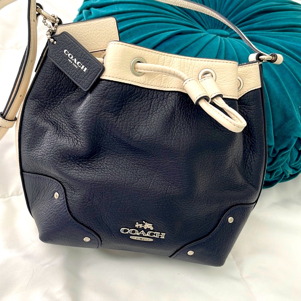 COACH Baby Mickie Shoulder Bag Purse Drawstring Navy and White